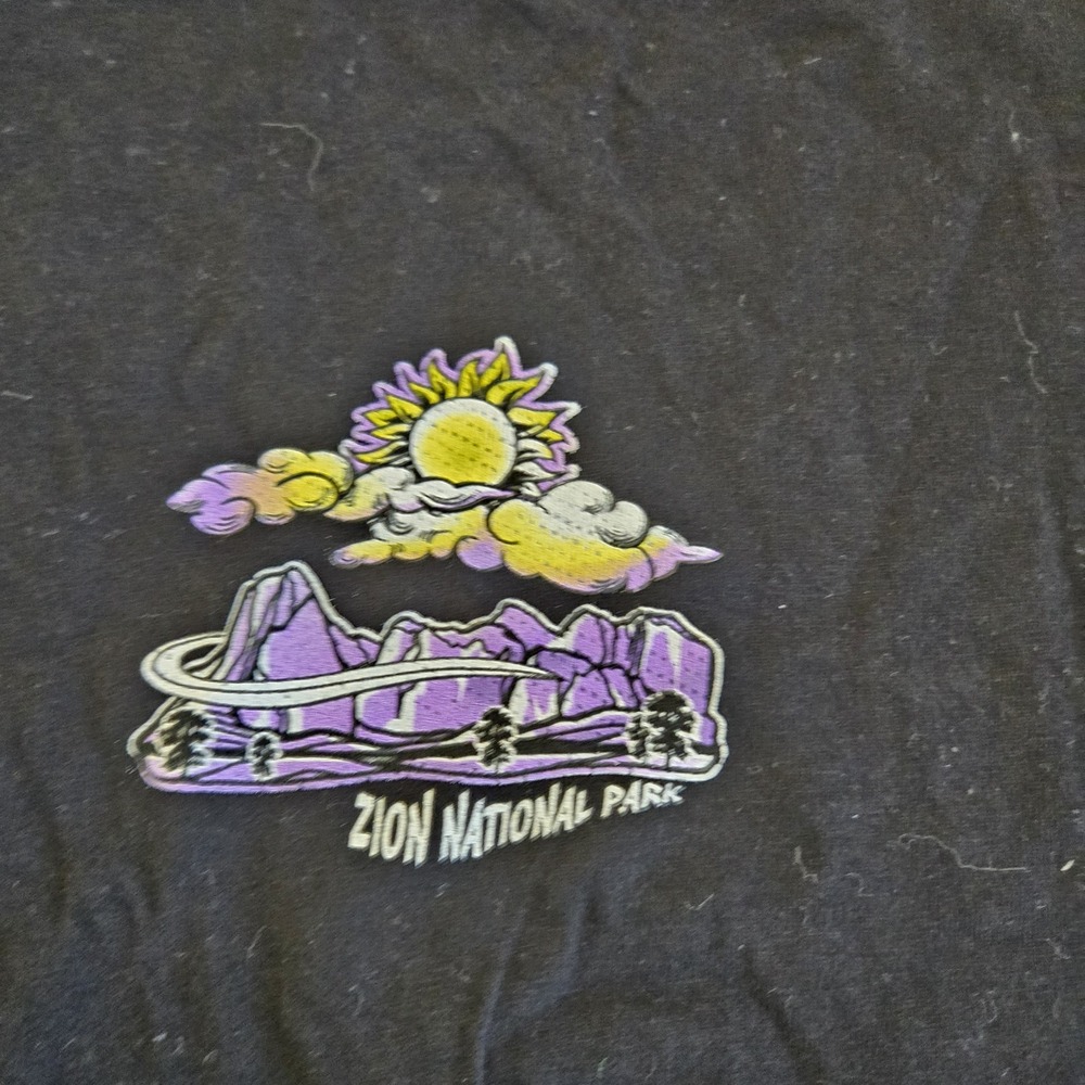 Retro Zion National Park Shirt Vintage Hiking and Camping T-Shirt Mens Sz XL New - Picture 3 of 6